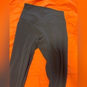 Lululemon leggings size 6
